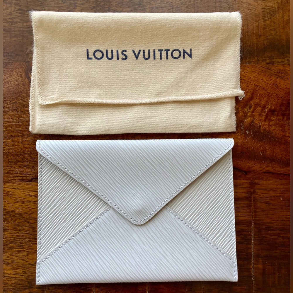 Louis Vuitton Epi leather Envelope Clutch